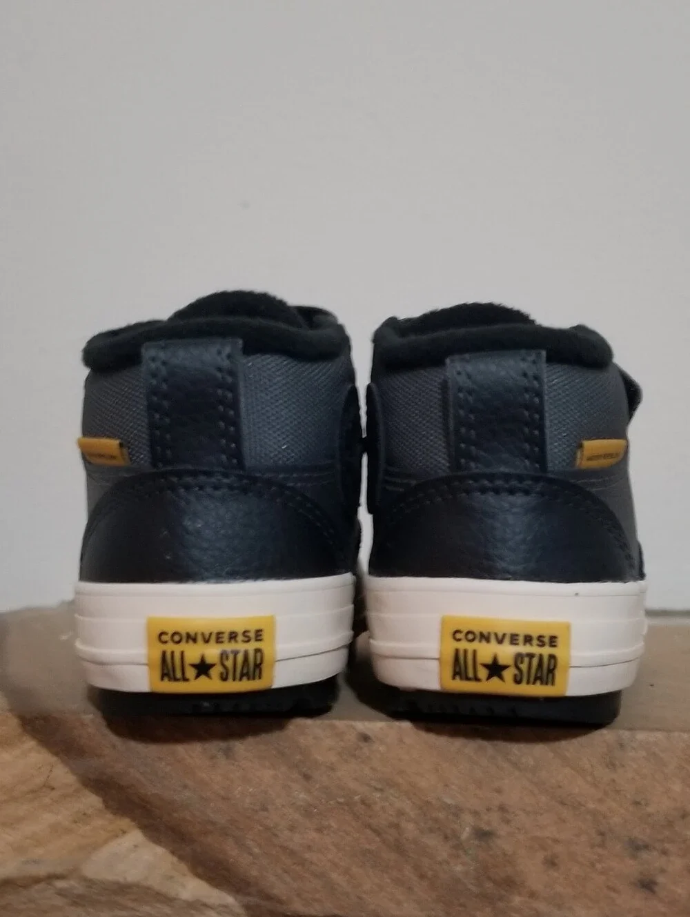 NEW! Converse Kids’ Chuck Taylor All Star Malden Street Boots Toddler Sz 9 NWT